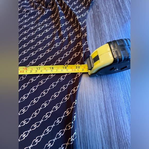 Banana Republic ladies top - Picture 7 of 7